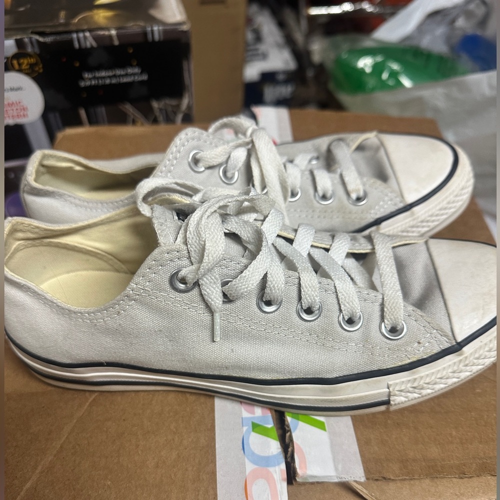 Converse Light Grey Sneaker Low Chuck Taylor Size Men's 6 (Women's 8)